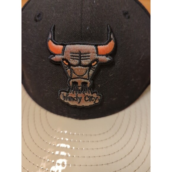 Chicago Bulls Hat Cap Youth New Era 9Fifty Hardwood Classic Windy City Snapback - Picture 3 of 12